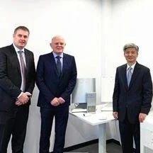 驻爱尔兰大使何向东出席爱企业向武汉捐赠抗疫设备活动