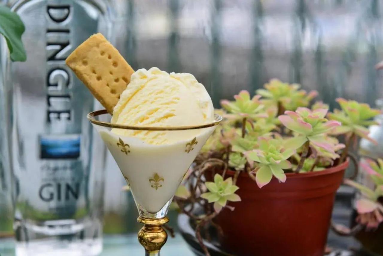 “爱尔兰味儿”的冰淇淋：威士忌、苏打面包、丁格尔海盐、粉红辣椒....