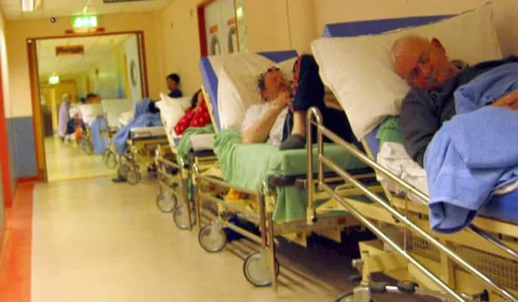 爱尔兰全国范围医院床位紧缺，目前有超过500多名病人在等待
