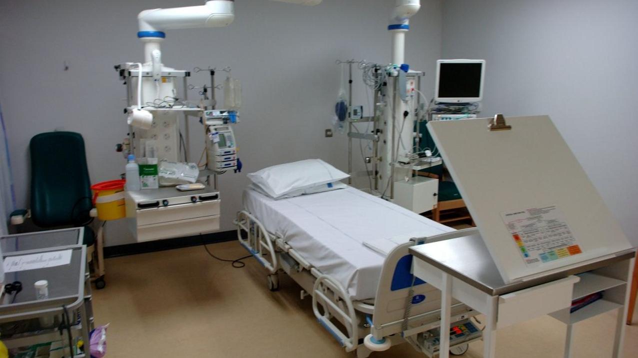 Lack of ICU beds impacting patient care - report
