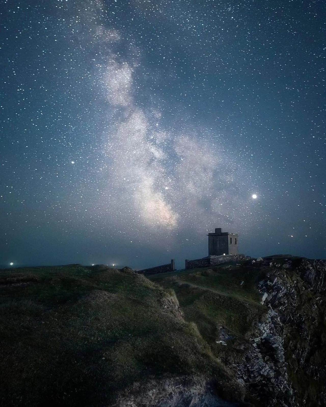 我说今晚夜空那么美，你说是的