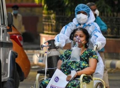 【36万】印度日增病例新纪录，24小时内死亡人数首超3千人