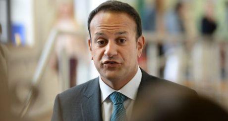 爱尔兰副总理证实，将从10月起逐步取消大流行福利支持