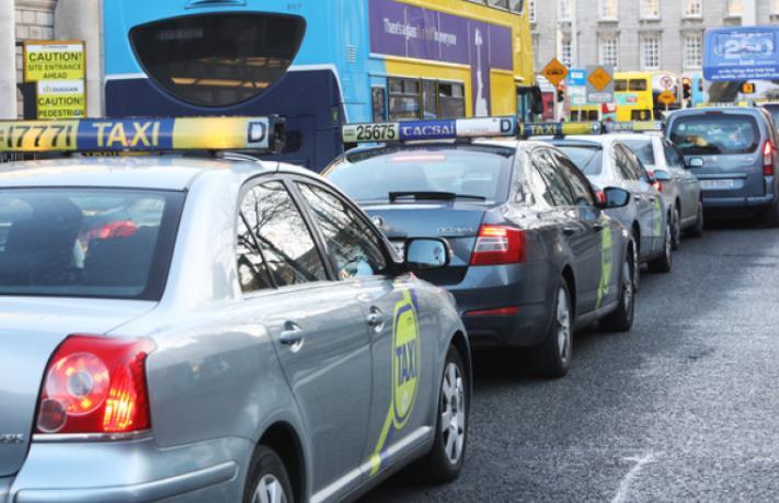 根据爱尔兰国家运输管理局的建议，出租车价格将上涨12.5%