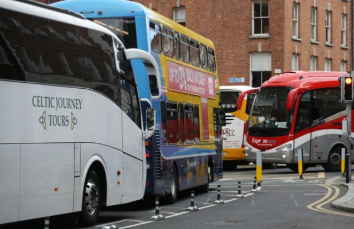 爱尔兰公共交通降价20%，私营巴士公司坐不住了：我们也要降