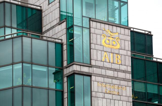 爱尔兰AIB和EBS银行因追踪按揭贷款丑闻被罚款近1亿欧元