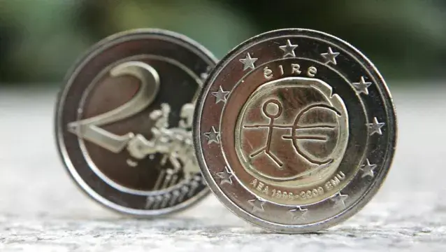 开什么玩笑，爱尔兰市场上居然流通着2欧元的假硬币！