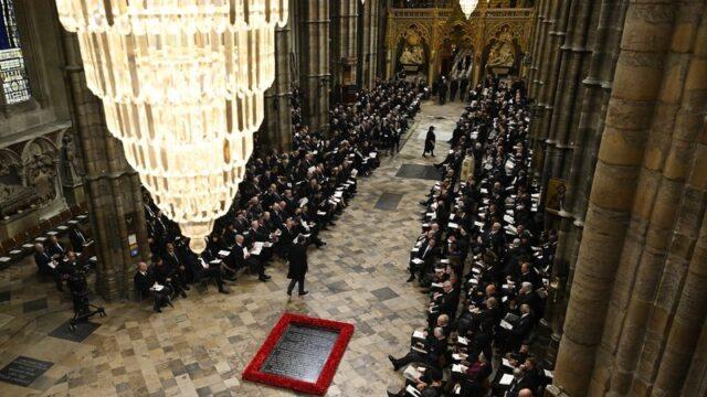 世界各国领导人和王室成员齐聚一堂参加伊丽莎白女王的葬礼