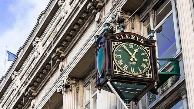 在Clery的时钟下：都柏林标志性商店的历史和遗产