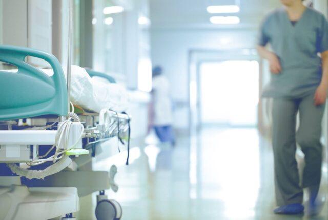 爱尔兰公立医院成人住院费将从今年4月起取消
