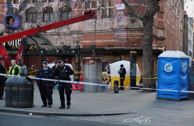 一名男子在伦敦市中心被升降小便池压死