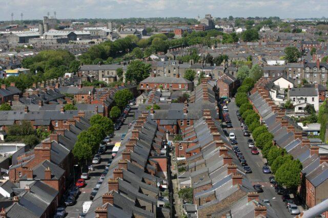 爱尔兰政府开始为不符合社会住房条件的租户购买房屋