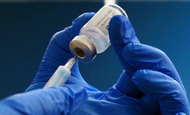 爱尔兰去年丢弃了价值9,500万欧元的过期新冠疫苗
