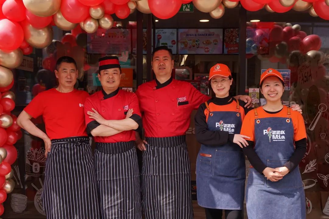 连开3家一铺三店！PEKING新店启航