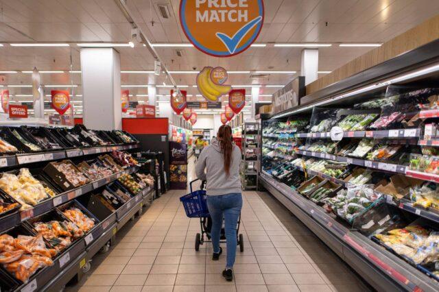 爱尔兰大型超市削减700+商品成本，拉开价格战序幕