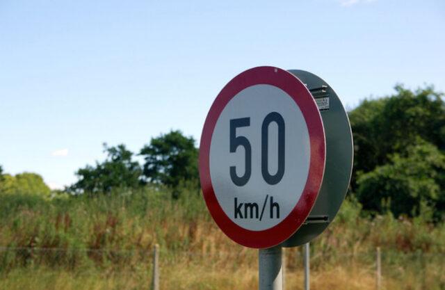 慢节奏的国家更慢了！爱尔兰政府计划降低道路限速
