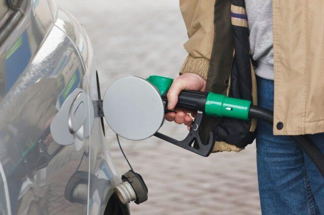 爱尔兰的司机们做好心理准备，油价可能又要涨了