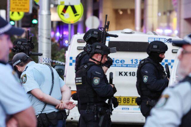 悉尼购物中心发生持刀伤人事件，爱尔兰男子描述逃生惊魂