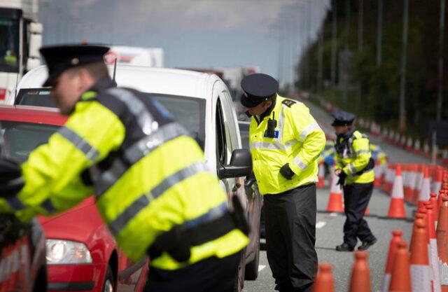 爱尔兰警方通过应用程序查验汽车保险，数千辆车被扣押