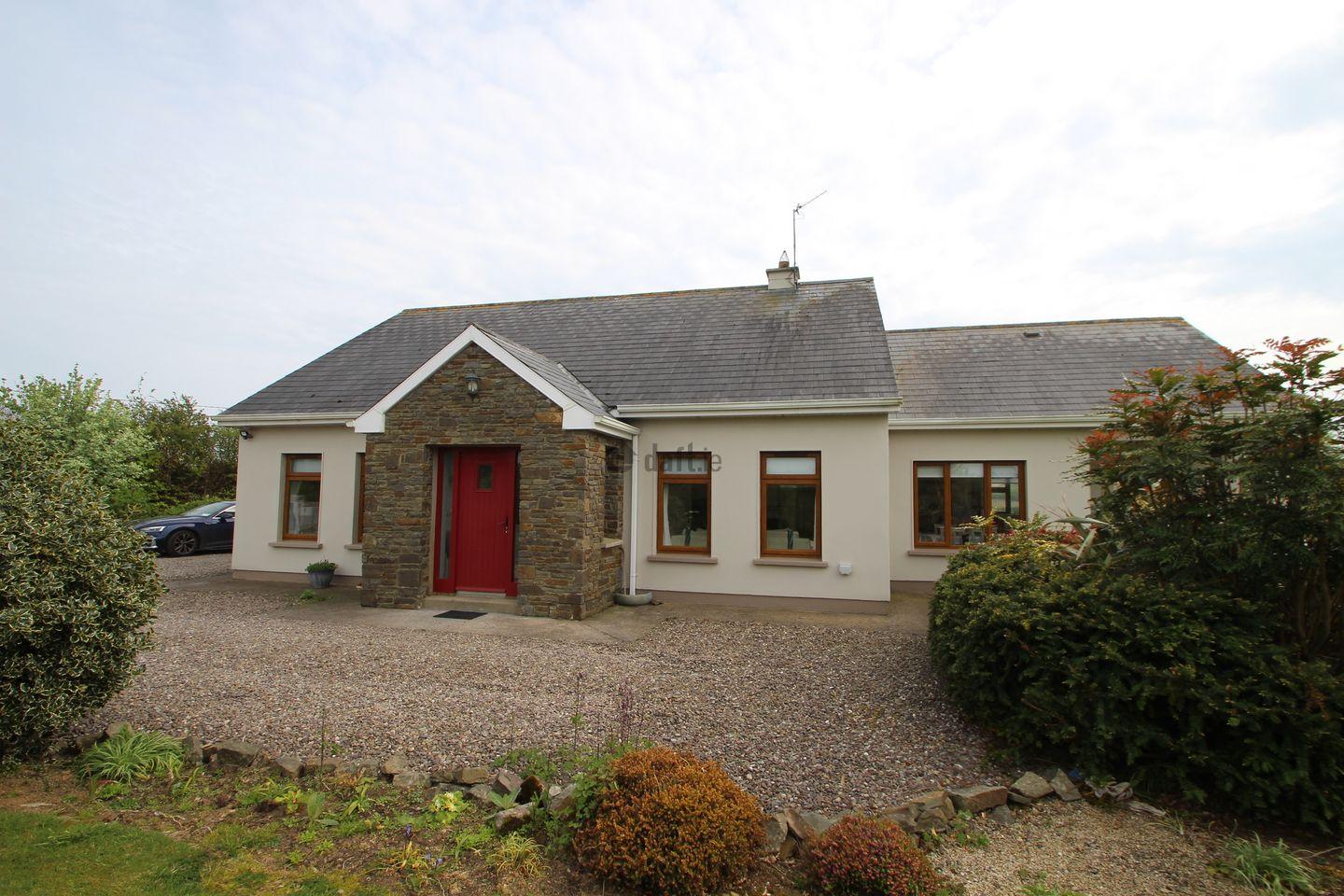 Kinnalea Lodge, Ballingarry West, Belgooly, Co. Cork