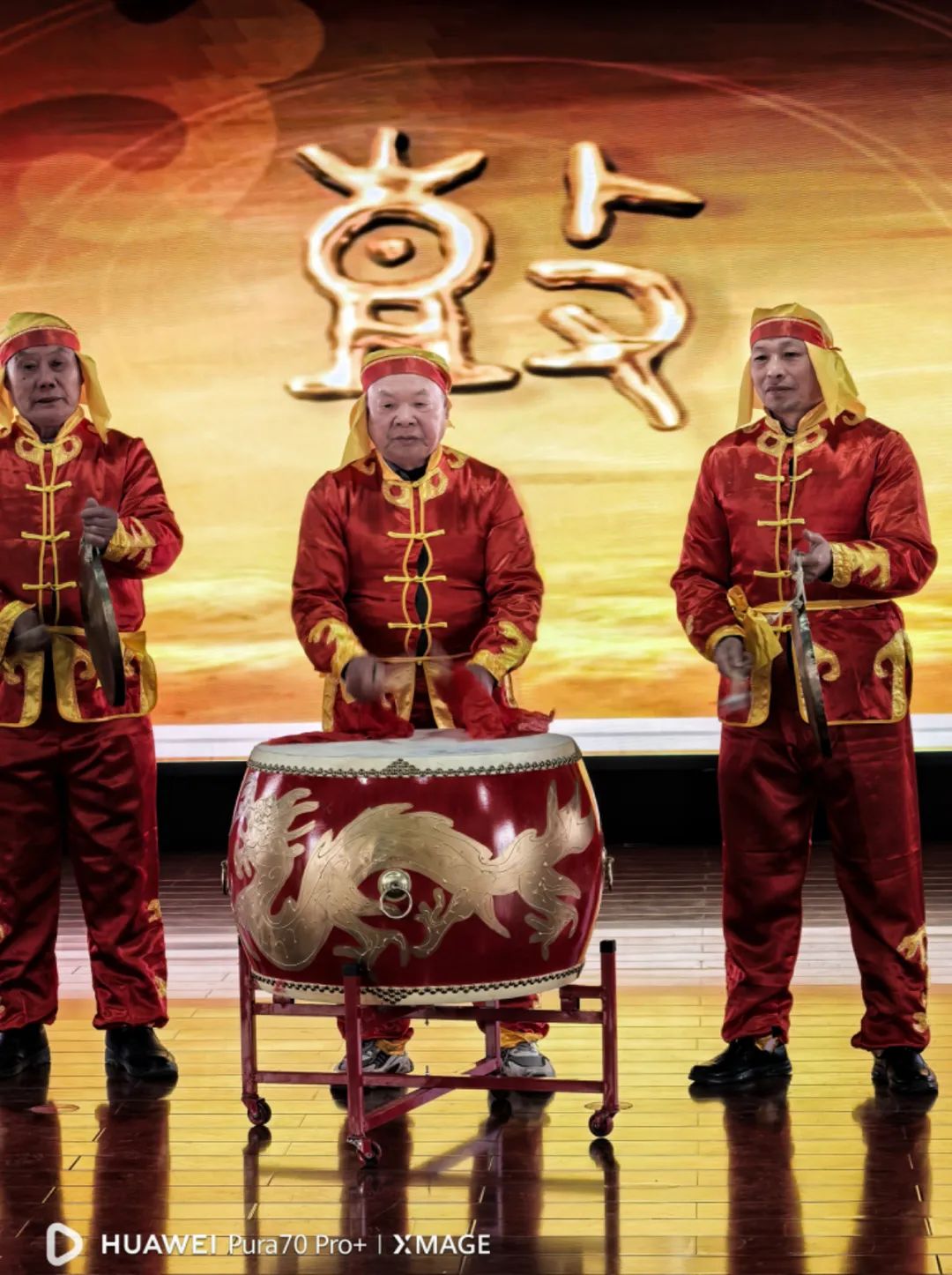 “世界因爱而生”全球春晚节目单揭晓 全球连线,爱与音乐的盛宴即将开启 “世界因爱而生”全球春晚节目单揭晓 全球连线,爱与音乐的盛宴即将开启